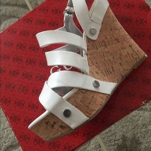 Guess sandals size 7 white leather